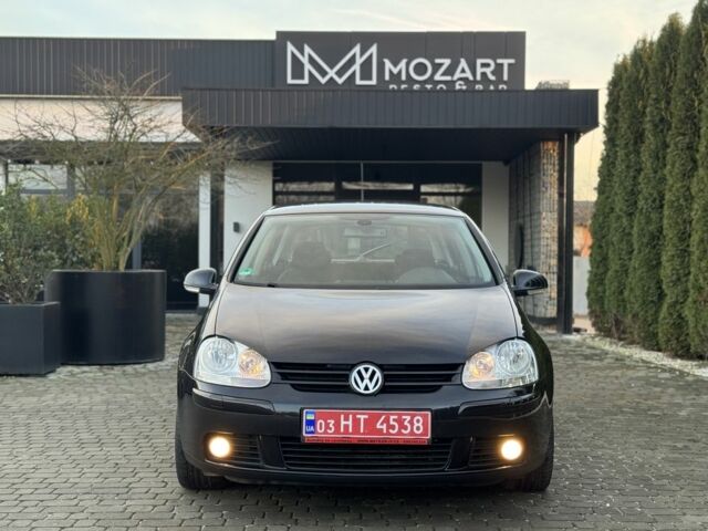 Чорний Фольксваген Гольф, об'ємом двигуна 0 л та пробігом 270 тис. км за 5500 $, фото 5 на Automoto.ua