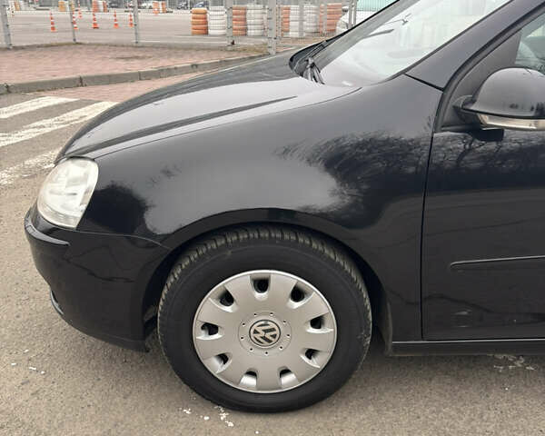 Чорний Фольксваген Гольф, об'ємом двигуна 1.4 л та пробігом 236 тис. км за 5850 $, фото 8 на Automoto.ua