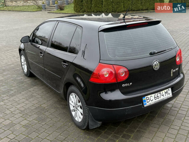 Черный Фольксваген Гольф, объемом двигателя 1.6 л и пробегом 173 тыс. км за 7000 $, фото 14 на Automoto.ua