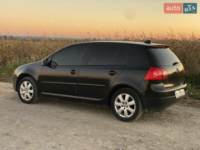 Чорний Фольксваген Гольф, об'ємом двигуна 1.97 л та пробігом 320 тис. км за 5500 $, фото 4 на Automoto.ua