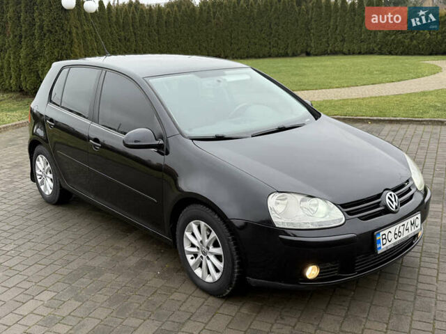 Черный Фольксваген Гольф, объемом двигателя 1.6 л и пробегом 173 тыс. км за 7000 $, фото 12 на Automoto.ua