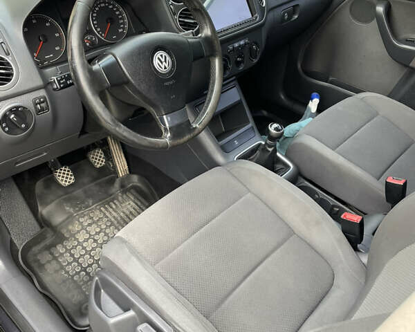 Чорний Фольксваген Гольф, об'ємом двигуна 1.9 л та пробігом 222 тис. км за 6000 $, фото 17 на Automoto.ua