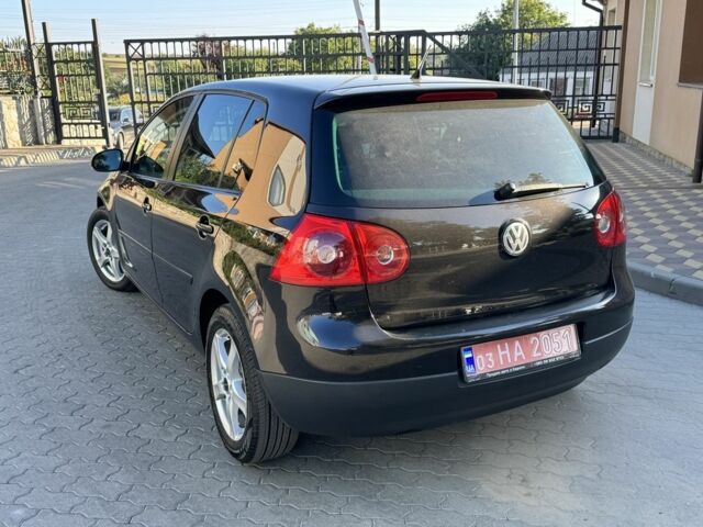 Черный Фольксваген Гольф, объемом двигателя 1.6 л и пробегом 260 тыс. км за 6100 $, фото 5 на Automoto.ua