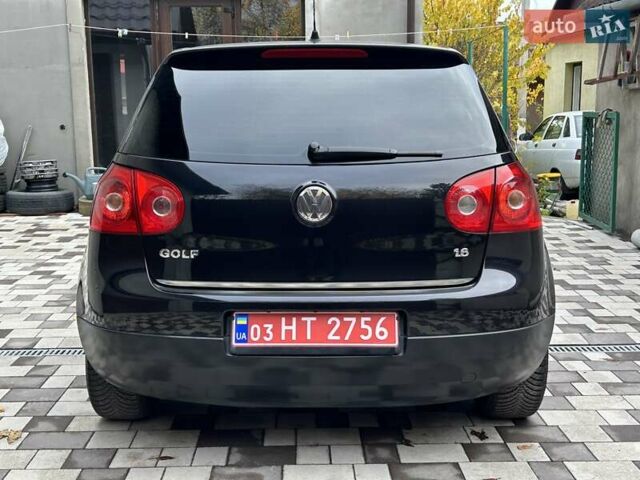 Черный Фольксваген Гольф, объемом двигателя 1.6 л и пробегом 196 тыс. км за 6200 $, фото 13 на Automoto.ua