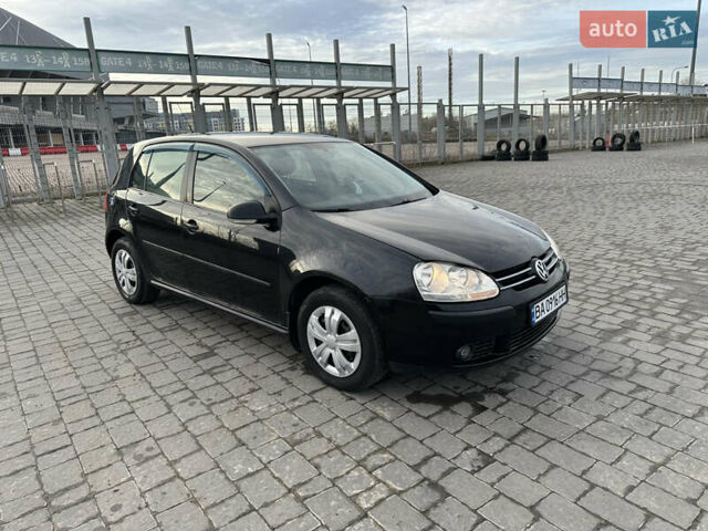 Чорний Фольксваген Гольф, об'ємом двигуна 1.6 л та пробігом 329 тис. км за 4350 $, фото 4 на Automoto.ua