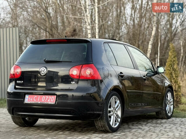 Черный Фольксваген Гольф, объемом двигателя 1.6 л и пробегом 182 тыс. км за 6350 $, фото 40 на Automoto.ua