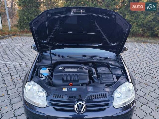 Чорний Фольксваген Гольф, об'ємом двигуна 1.6 л та пробігом 212 тис. км за 6750 $, фото 56 на Automoto.ua