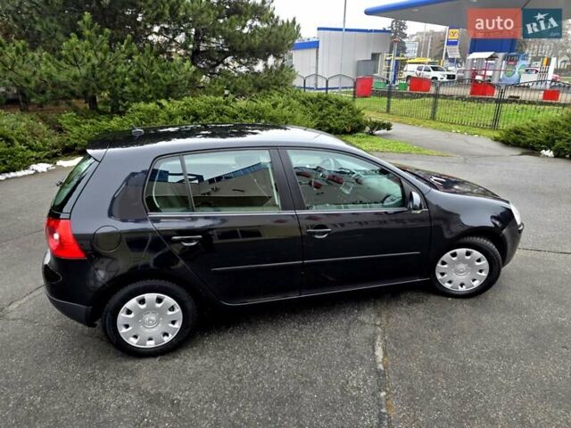 Чорний Фольксваген Гольф, об'ємом двигуна 1.6 л та пробігом 230 тис. км за 6450 $, фото 11 на Automoto.ua