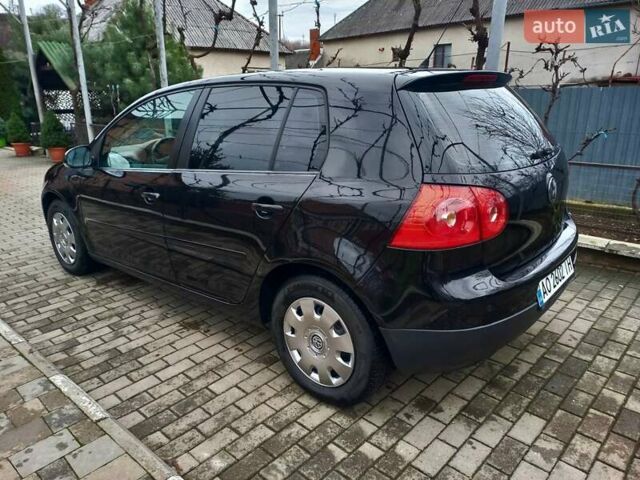 Черный Фольксваген Гольф, объемом двигателя 1.4 л и пробегом 207 тыс. км за 5700 $, фото 9 на Automoto.ua