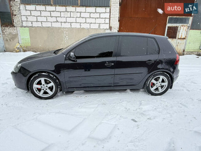 Черный Фольксваген Гольф, объемом двигателя 1.6 л и пробегом 242 тыс. км за 6750 $, фото 9 на Automoto.ua