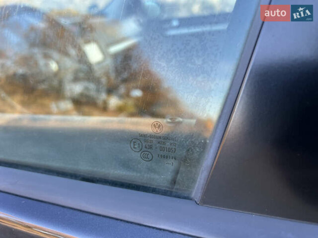 Чорний Фольксваген Гольф, об'ємом двигуна 1.4 л та пробігом 182 тис. км за 5850 $, фото 32 на Automoto.ua