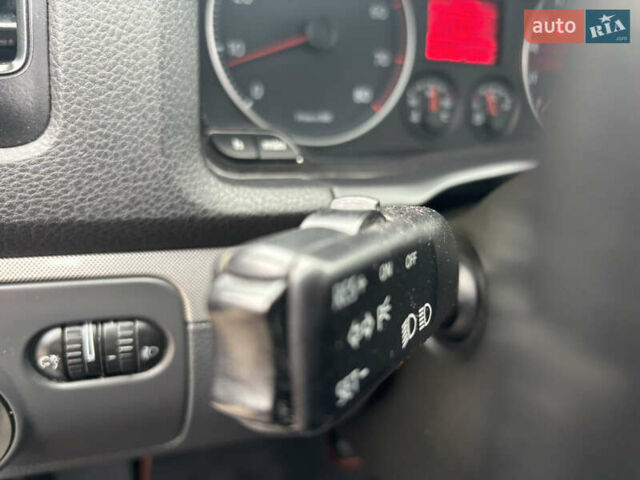 Чорний Фольксваген Гольф, об'ємом двигуна 1.4 л та пробігом 236 тис. км за 5850 $, фото 46 на Automoto.ua