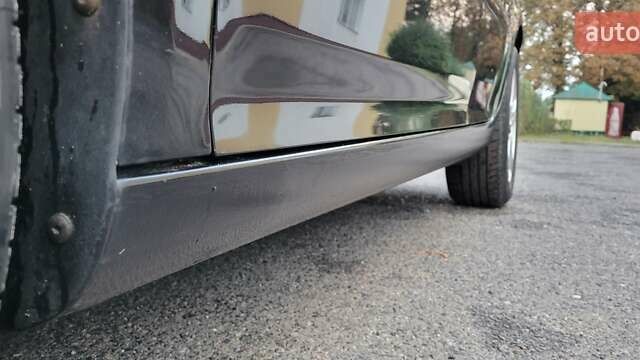 Черный Фольксваген Гольф, объемом двигателя 1.6 л и пробегом 221 тыс. км за 5750 $, фото 12 на Automoto.ua