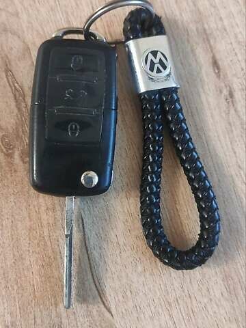 Черный Фольксваген Гольф, объемом двигателя 1.6 л и пробегом 207 тыс. км за 6200 $, фото 62 на Automoto.ua