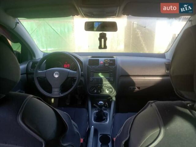 Черный Фольксваген Гольф, объемом двигателя 1.9 л и пробегом 257 тыс. км за 6650 $, фото 30 на Automoto.ua
