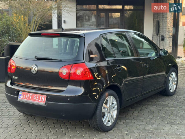 Черный Фольксваген Гольф, объемом двигателя 0 л и пробегом 269 тыс. км за 5500 $, фото 13 на Automoto.ua