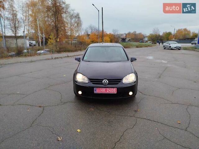 Черный Фольксваген Гольф, объемом двигателя 1.6 л и пробегом 205 тыс. км за 6200 $, фото 5 на Automoto.ua