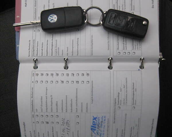 Черный Фольксваген Гольф, объемом двигателя 1.4 л и пробегом 174 тыс. км за 5999 $, фото 30 на Automoto.ua