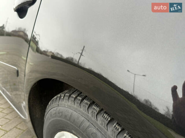 Черный Фольксваген Гольф, объемом двигателя 1.6 л и пробегом 173 тыс. км за 7000 $, фото 25 на Automoto.ua