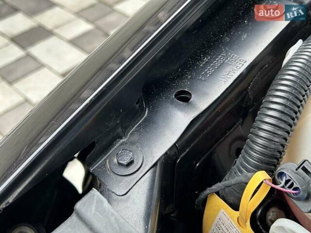 Черный Фольксваген Гольф, объемом двигателя 1.6 л и пробегом 196 тыс. км за 6200 $, фото 57 на Automoto.ua