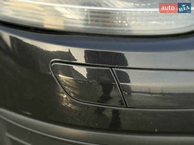 Черный Фольксваген Гольф, объемом двигателя 1.6 л и пробегом 182 тыс. км за 6350 $, фото 13 на Automoto.ua