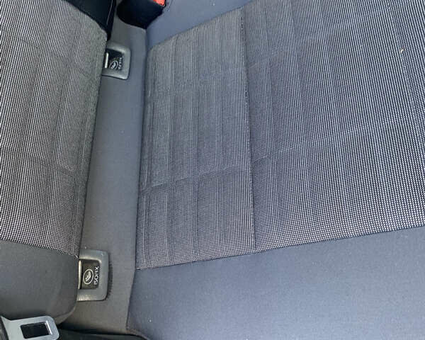 Черный Фольксваген Гольф, объемом двигателя 1.6 л и пробегом 274 тыс. км за 6200 $, фото 8 на Automoto.ua