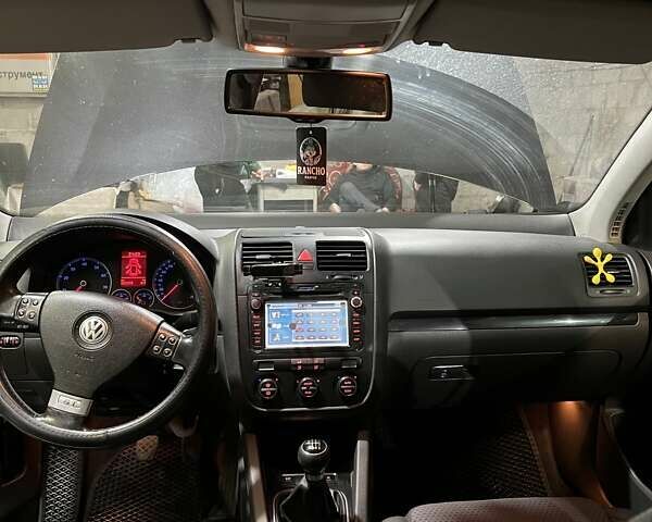 Чорний Фольксваген Гольф, об'ємом двигуна 1.4 л та пробігом 205 тис. км за 2900 $, фото 13 на Automoto.ua