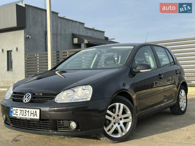 Черный Фольксваген Гольф, объемом двигателя 1.6 л и пробегом 227 тыс. км за 6299 $, фото 3 на Automoto.ua