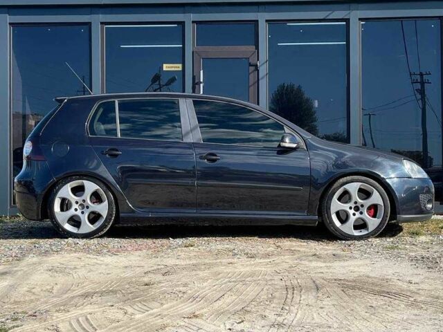 Черный Фольксваген Гольф, объемом двигателя 2 л и пробегом 228 тыс. км за 5600 $, фото 9 на Automoto.ua