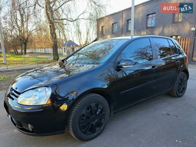 Черный Фольксваген Гольф, объемом двигателя 1.39 л и пробегом 220 тыс. км за 6400 $, фото 3 на Automoto.ua