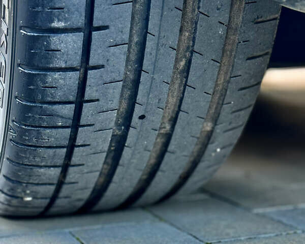 Черный Фольксваген Гольф, объемом двигателя 1.4 л и пробегом 171 тыс. км за 7500 $, фото 28 на Automoto.ua