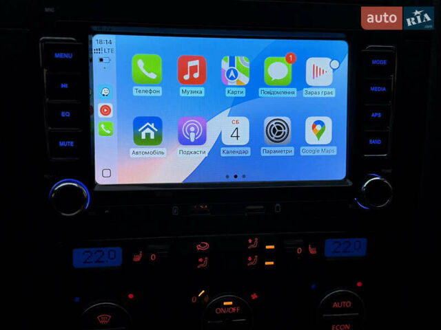 Черный Фольксваген Гольф, объемом двигателя 1.6 л и пробегом 290 тыс. км за 6350 $, фото 13 на Automoto.ua