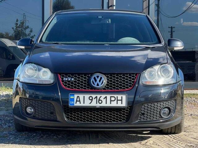 Черный Фольксваген Гольф, объемом двигателя 2 л и пробегом 228 тыс. км за 5600 $, фото 1 на Automoto.ua