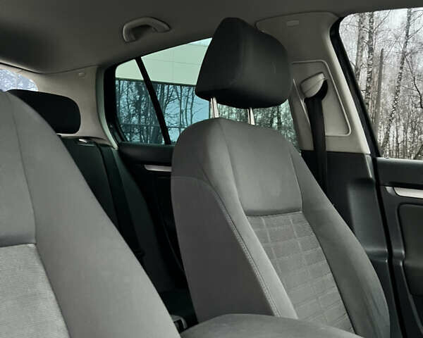 Чорний Фольксваген Гольф, об'ємом двигуна 1.6 л та пробігом 270 тис. км за 6800 $, фото 35 на Automoto.ua