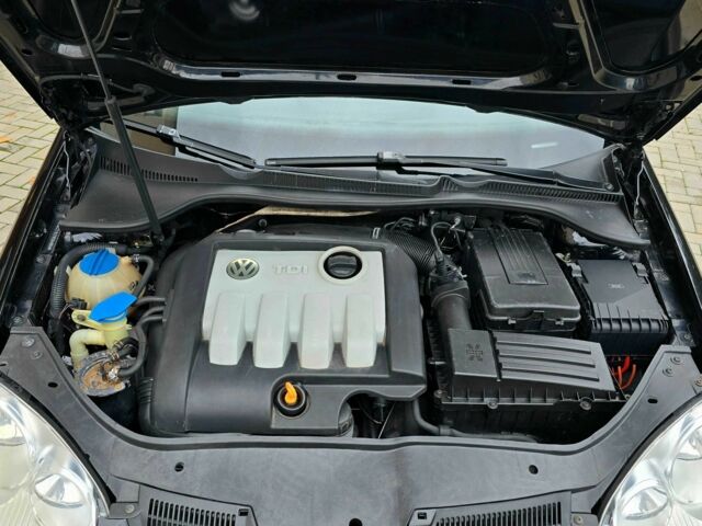 Чорний Фольксваген Гольф, об'ємом двигуна 1.9 л та пробігом 203 тис. км за 4800 $, фото 22 на Automoto.ua