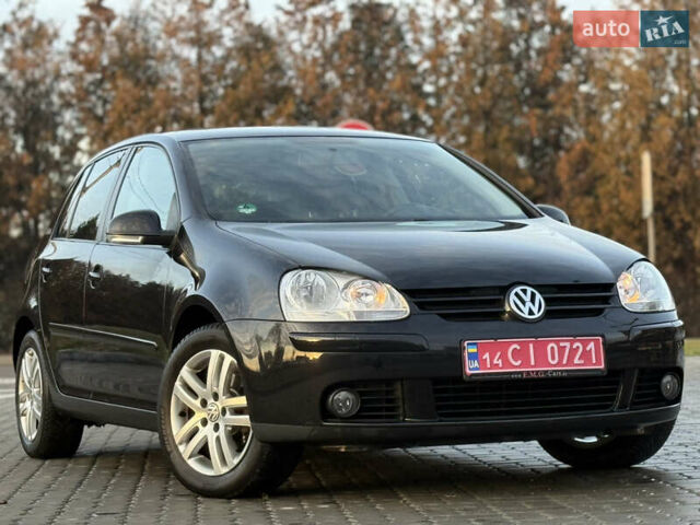 Чорний Фольксваген Гольф, об'ємом двигуна 1.6 л та пробігом 169 тис. км за 5999 $, фото 31 на Automoto.ua