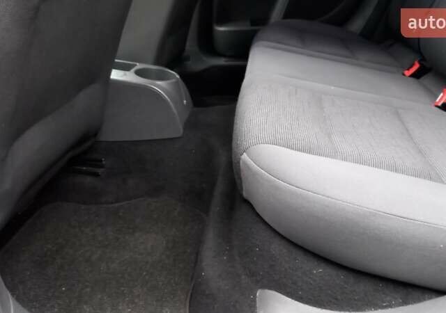 Черный Фольксваген Гольф, объемом двигателя 1.6 л и пробегом 246 тыс. км за 5099 $, фото 17 на Automoto.ua