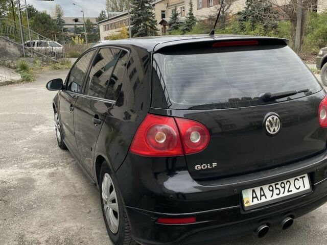 Черный Фольксваген Гольф, объемом двигателя 1.6 л и пробегом 230 тыс. км за 5200 $, фото 3 на Automoto.ua