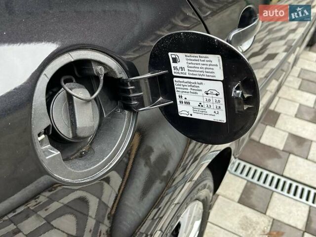 Черный Фольксваген Гольф, объемом двигателя 1.6 л и пробегом 196 тыс. км за 6200 $, фото 45 на Automoto.ua