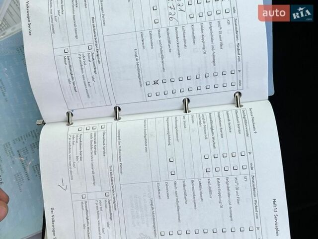 Черный Фольксваген Гольф, объемом двигателя 1.6 л и пробегом 232 тыс. км за 6850 $, фото 27 на Automoto.ua