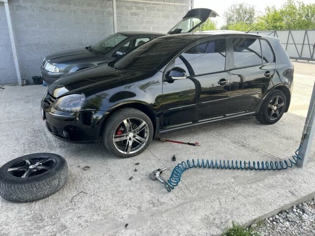 Чорний Фольксваген Гольф, об'ємом двигуна 1.4 л та пробігом 220 тис. км за 4700 $, фото 8 на Automoto.ua