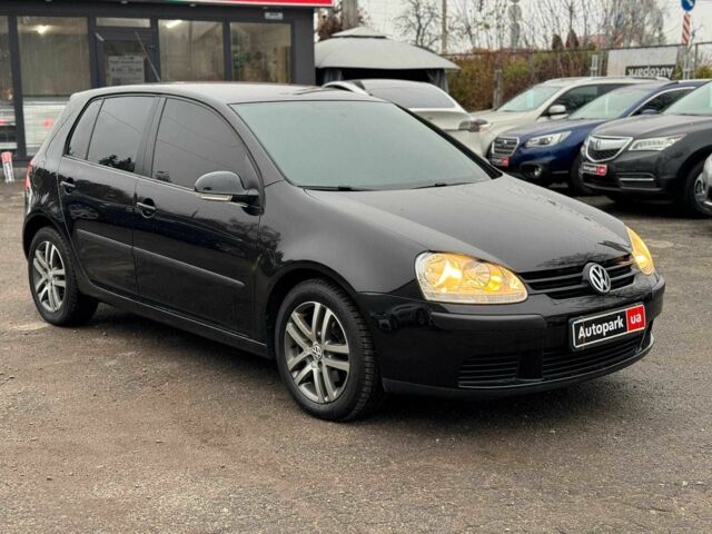 Черный Фольксваген Гольф, объемом двигателя 1.4 л и пробегом 163 тыс. км за 5990 $, фото 2 на Automoto.ua