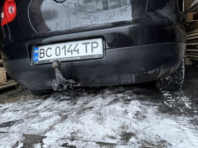 Черный Фольксваген Гольф, объемом двигателя 1.4 л и пробегом 281 тыс. км за 5500 $, фото 3 на Automoto.ua