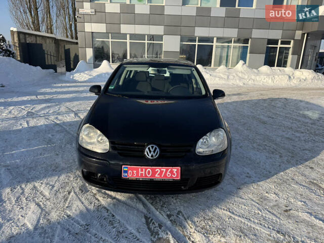 Черный Фольксваген Гольф, объемом двигателя 1.6 л и пробегом 253 тыс. км за 5750 $, фото 1 на Automoto.ua