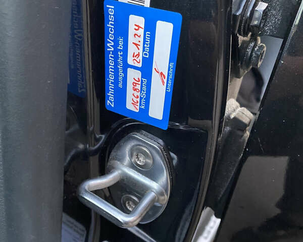 Черный Фольксваген Гольф, объемом двигателя 1.6 л и пробегом 185 тыс. км за 6600 $, фото 16 на Automoto.ua