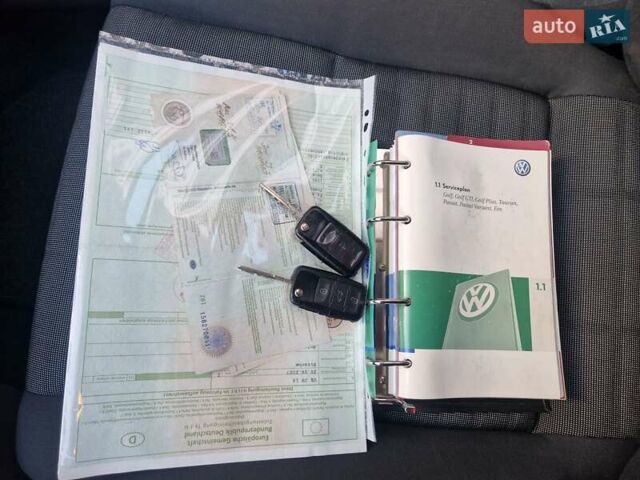 Чорний Фольксваген Гольф, об'ємом двигуна 1.6 л та пробігом 255 тис. км за 5950 $, фото 48 на Automoto.ua