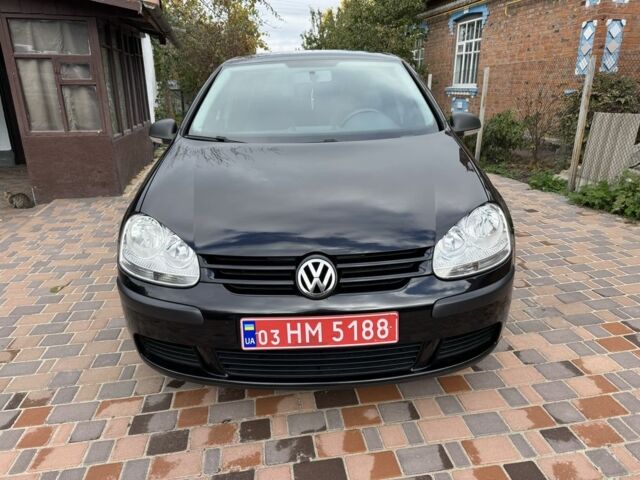 Черный Фольксваген Гольф, объемом двигателя 1.4 л и пробегом 246 тыс. км за 5600 $, фото 1 на Automoto.ua