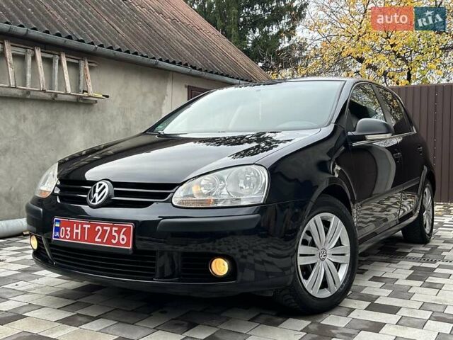 Черный Фольксваген Гольф, объемом двигателя 1.6 л и пробегом 196 тыс. км за 6200 $, фото 1 на Automoto.ua