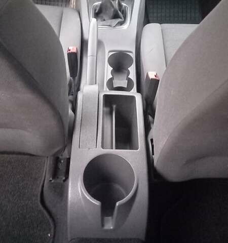 Черный Фольксваген Гольф, объемом двигателя 1.6 л и пробегом 246 тыс. км за 5099 $, фото 35 на Automoto.ua