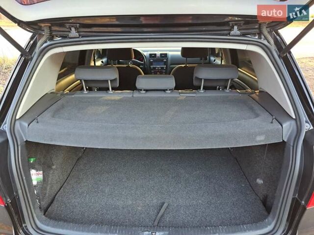 Черный Фольксваген Гольф, объемом двигателя 1.39 л и пробегом 220 тыс. км за 6400 $, фото 43 на Automoto.ua